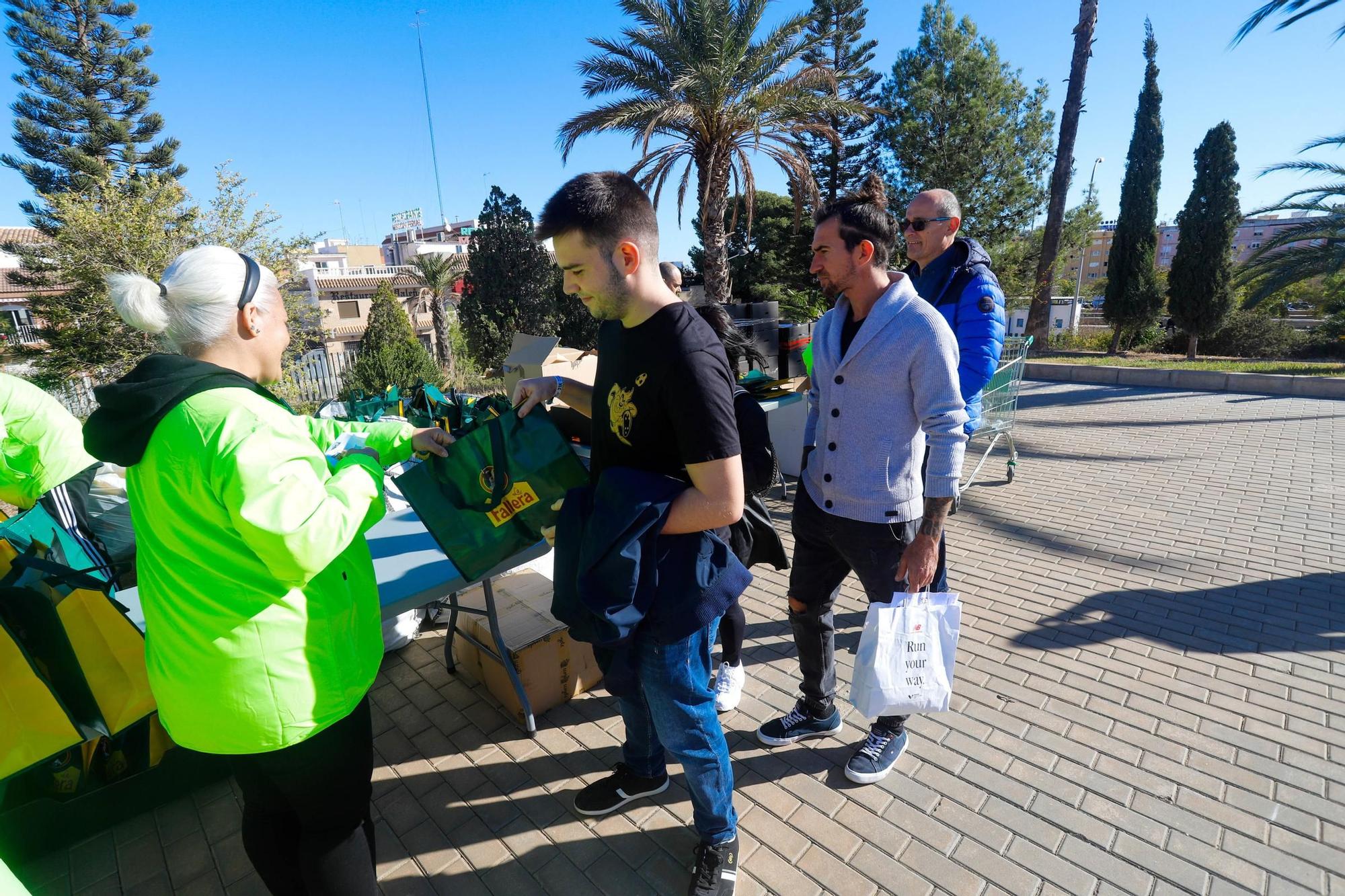 Segundo día de ExpoDeporte del Maratón Valencia Trinidad Alfonso