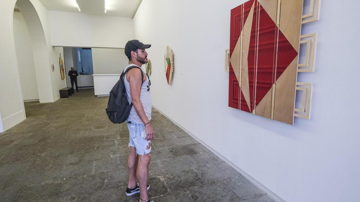 Exposición 'Intuir el trazo' de José Rosario Godoy en la Galería Manuel Ojeda