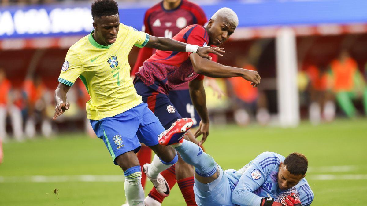 Brasil sorprendió para mal y no pudo extraer más que un solo punto de su debut en la Copa América