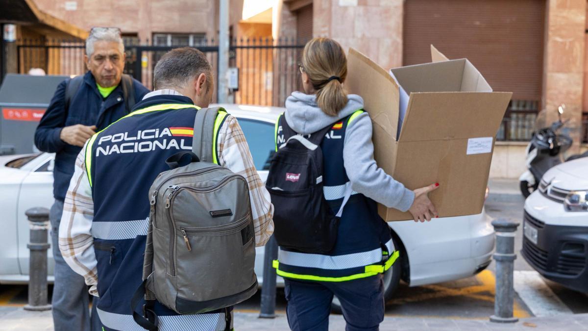 Compromís lleva a las Cortes la gestión de Baño y pide fiscalizar su gestión y su transparencia