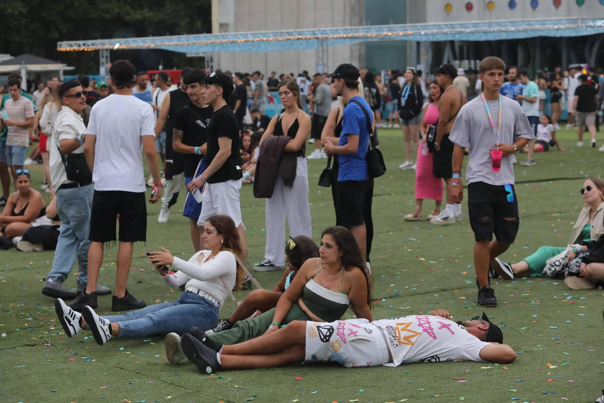 En imagenes | Segunga jornada del Reggaeton Beach de Avilés