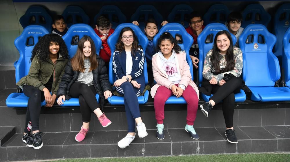 La iniciativa de LA OPINIÓN y la Fundación Real Club Deportivo fomenta valores deportivistas entre escolares con visitas guiadas, charlas sobre la historia del club y encuentros con jugadores.