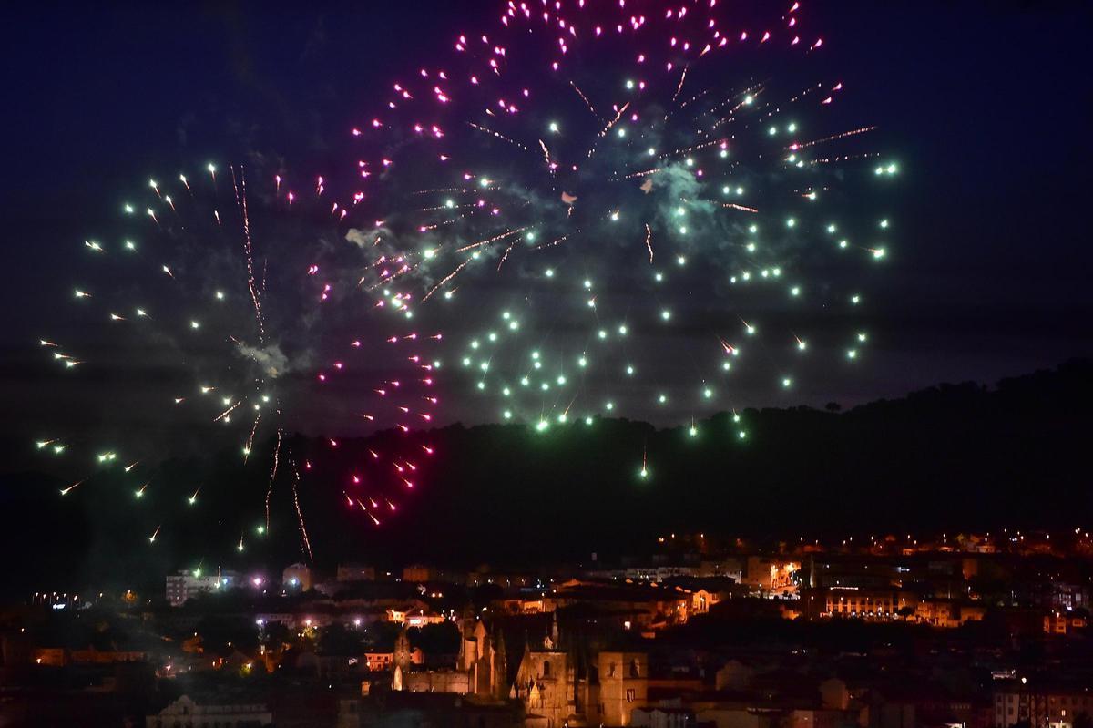 Galería | Las imágenes del primer concierto de las ferias de Plasencia: Huecco