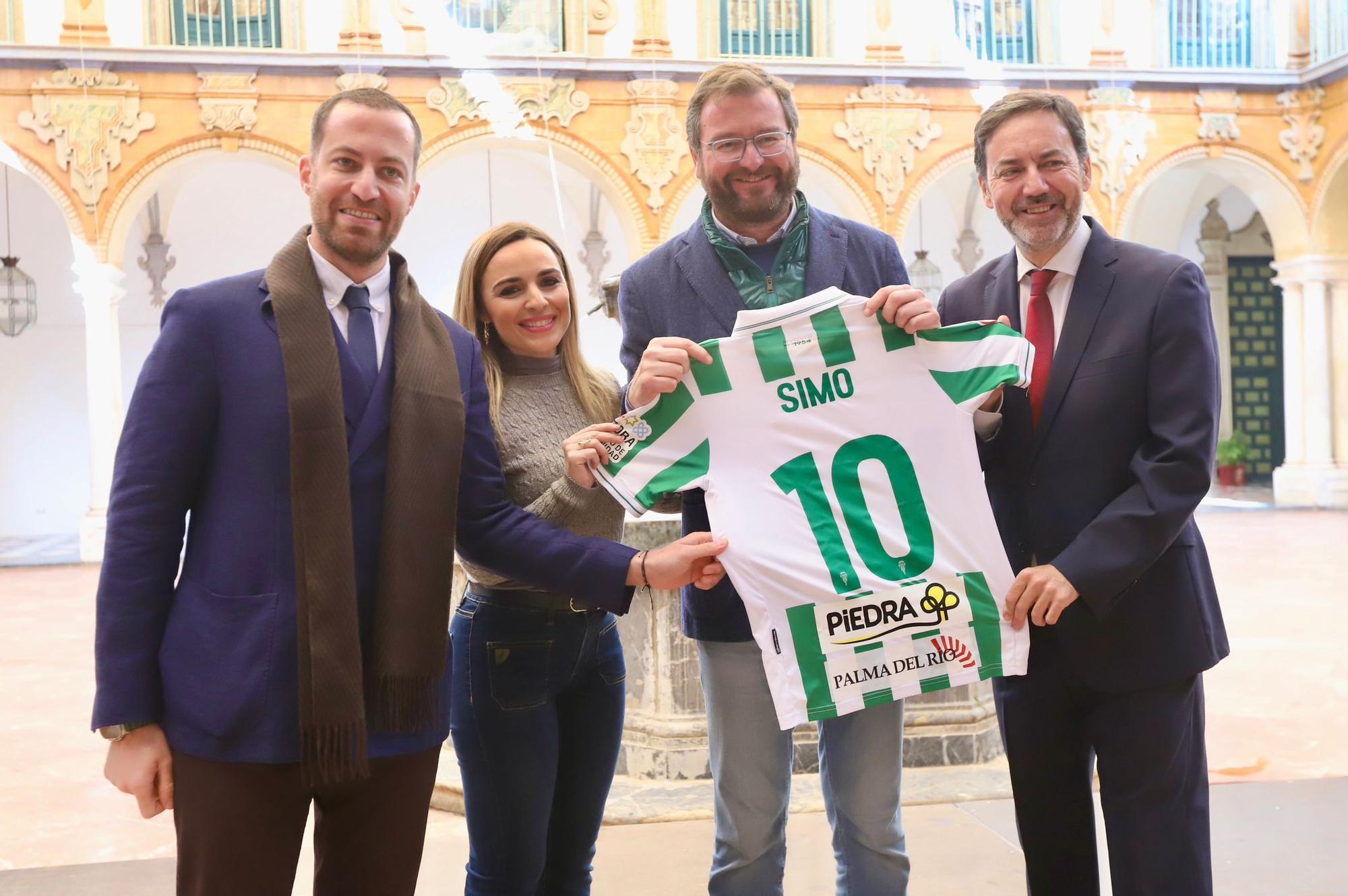 La firma del convenio entre la Diputación y el Córdoba CF, en imágenes