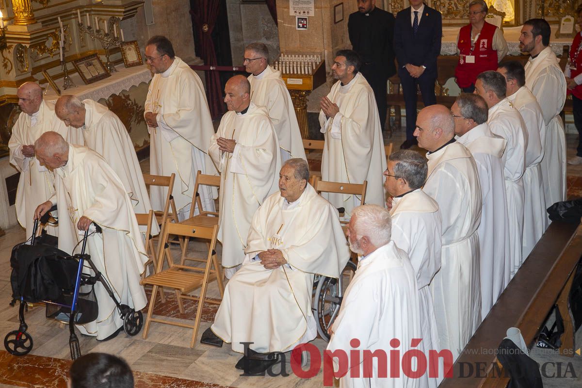 Los sacerdotes celebran la fiesta de san Juan de Ávila peregrinando a Caravaca de la Cruz