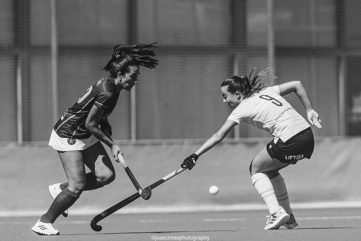 Joana D. Vidal, referente del club desde sus inicios y jugadora experimentada por su veteranía del equipo de DHBF.