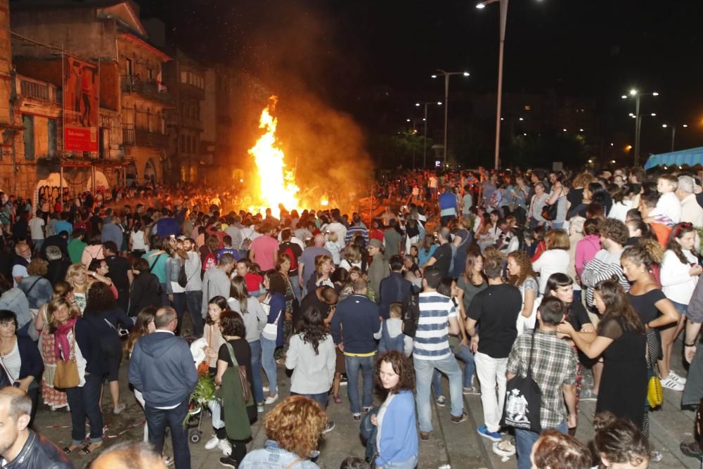 Vigo disfruta de la noche de San Juan