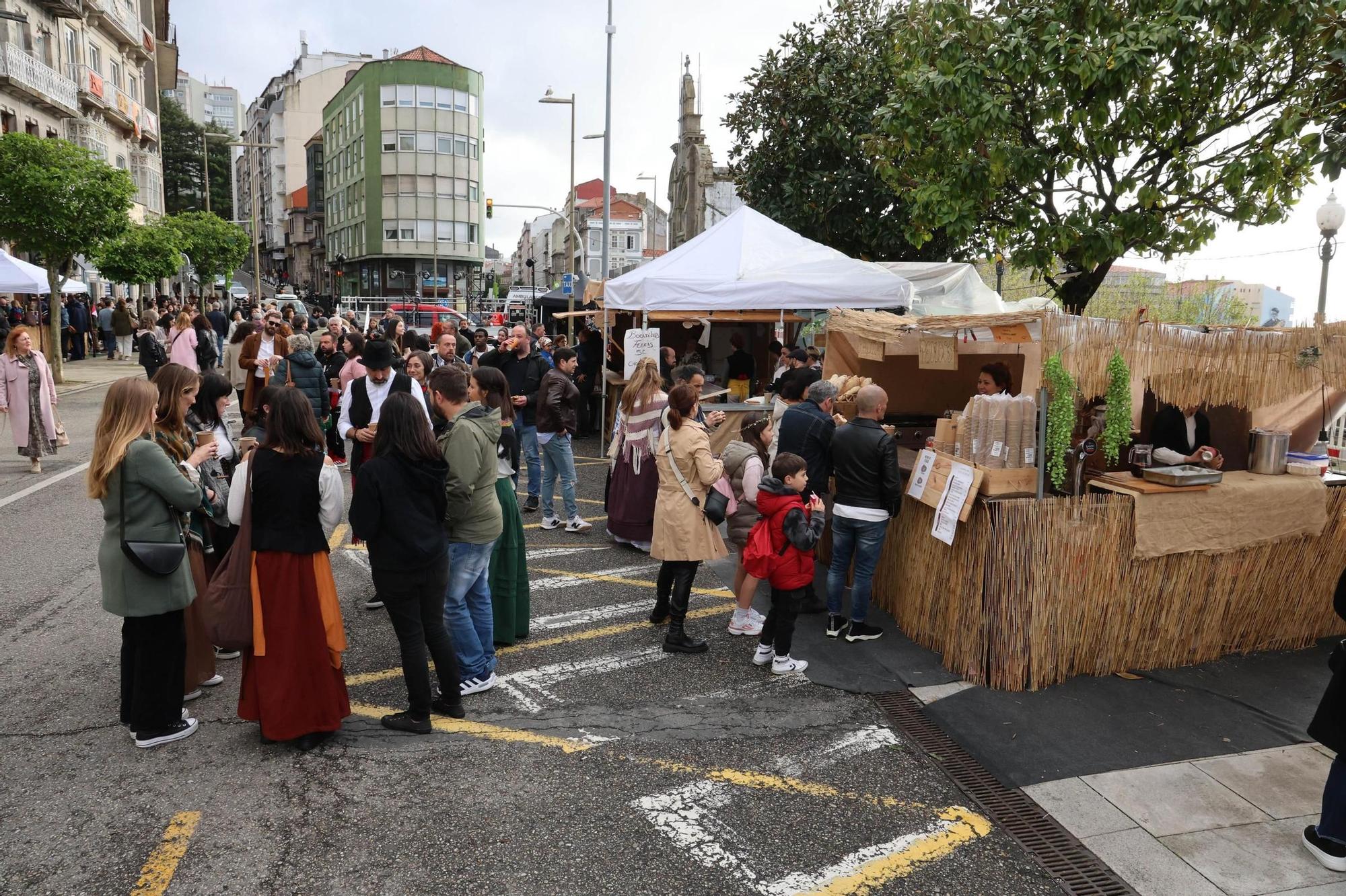 Vigo sale a la calle para 'expulsar' a los franceses: las mejores imágenes de la Reconquista