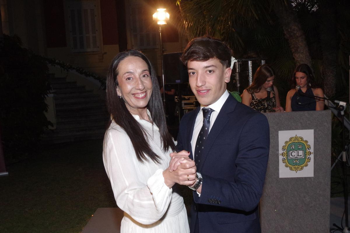 El Colegio Limonar celebra la graduación de sus alumnos de 2º de Bachillerato El Colegio Limonar celebra la graduación de sus alumnos de 2º de Bachillerato