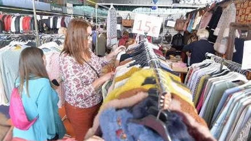 El puesto de un negocio gijonés que acudía por primera vez a la feria.