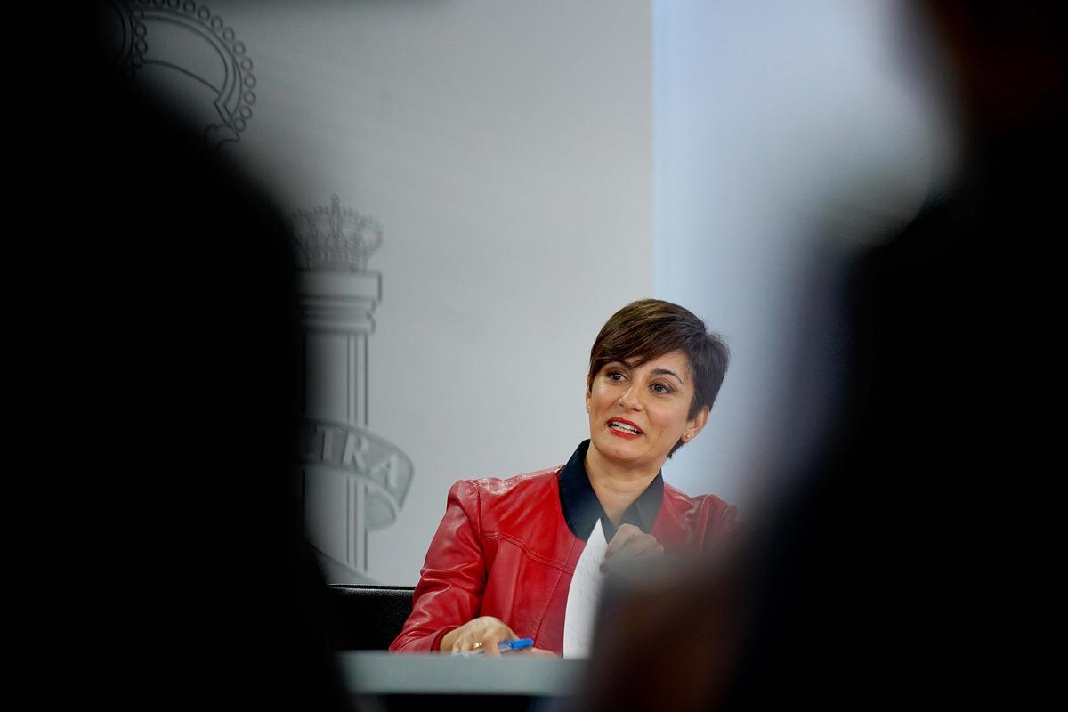 Isabel Rodríguez, ministra de Vivienda y Agenda Urbana, durante una rueda de prensa del Consejo de Ministros en la pasada legislatura