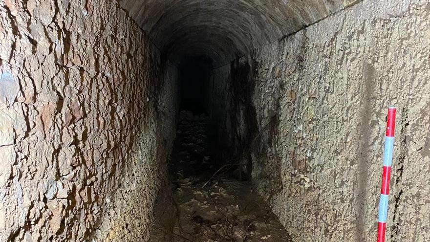 Recorrido por el refugio de la Guerra Civil descubierto en Benifaió