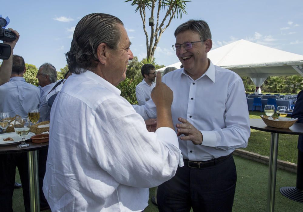 Encuentro entre empresarios y el Consell