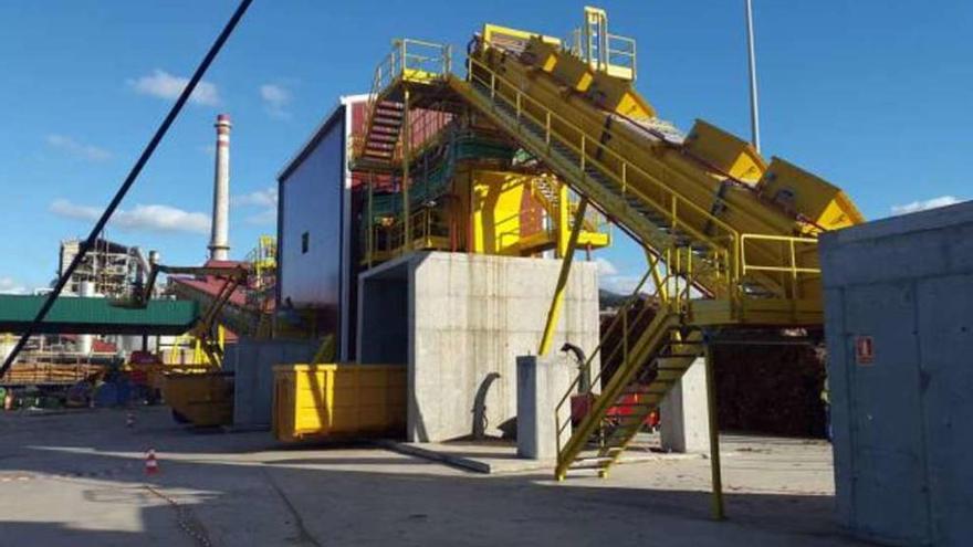 Imagen de la nueva planta de trituración de biomasa de Ence en Navia, entregada en diciembre. // Cotecno