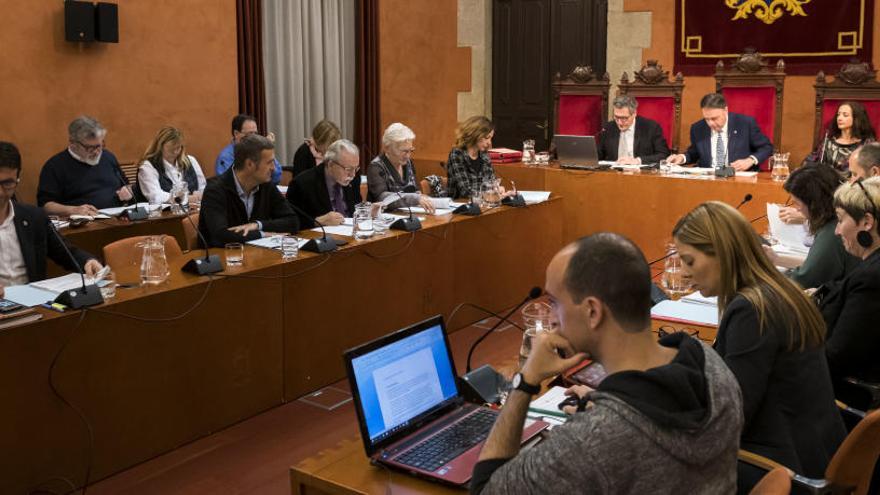 El ple de l&#039;Ajuntament de Manresa, l&#039;abril de l&#039;any passat.