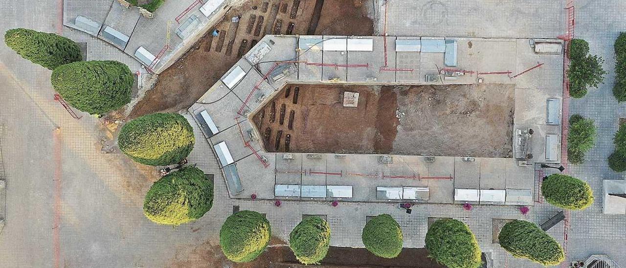 Vista aérea del cementerio de Manacor tras las excavaciones de los arqueólogos.