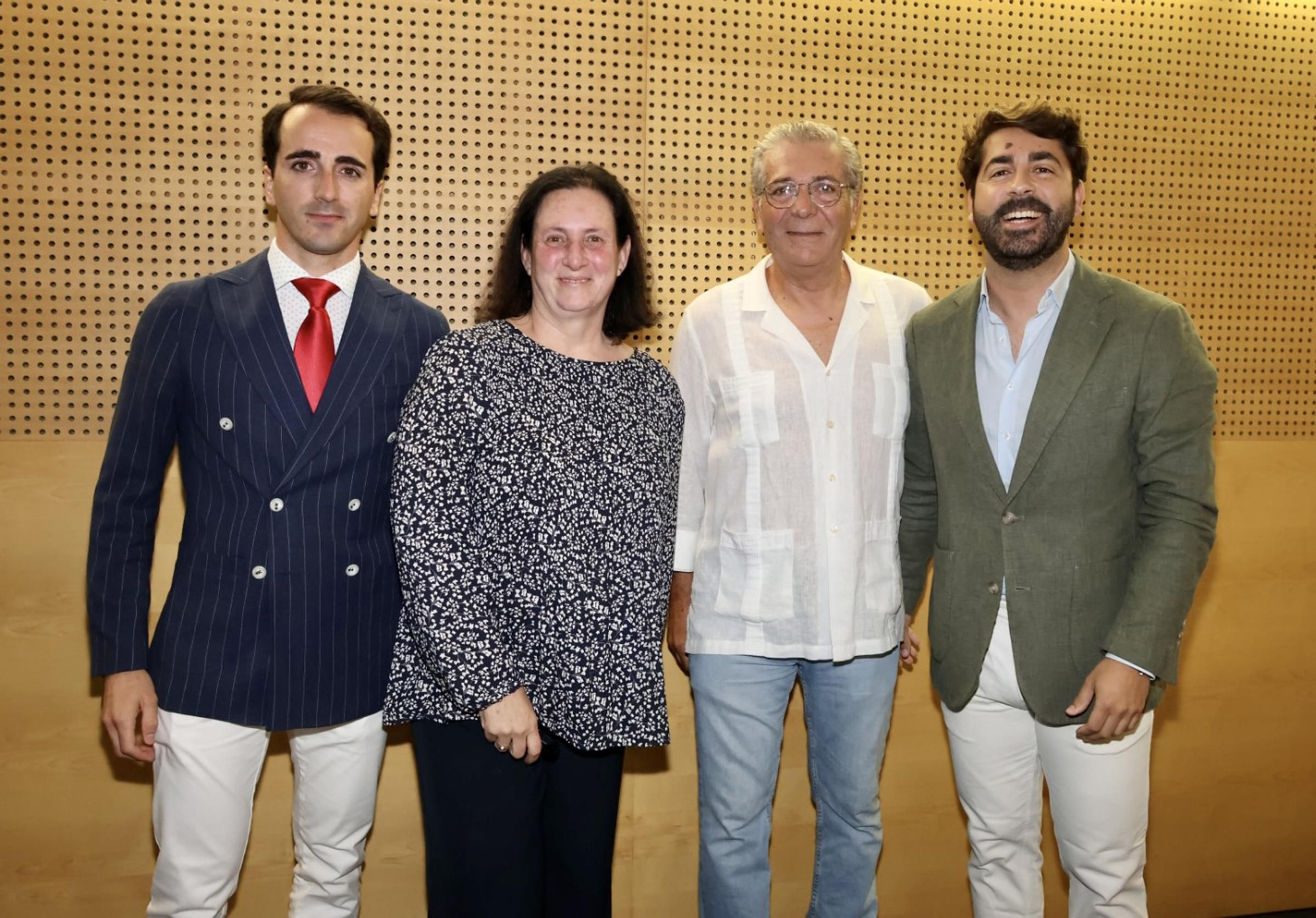 I ciclo de coloquios taurinos en Alicante en el centenario de Paquito Esplá: "Dinastía Bienvenida"