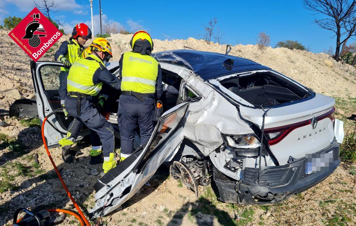 Accidente con tres heridos en la AP-7 de Benidorm