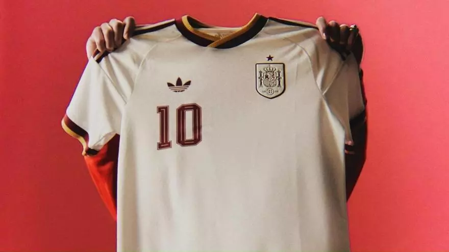 Presentada la nueva segunda equipación de la selección española para el Mundial 2026