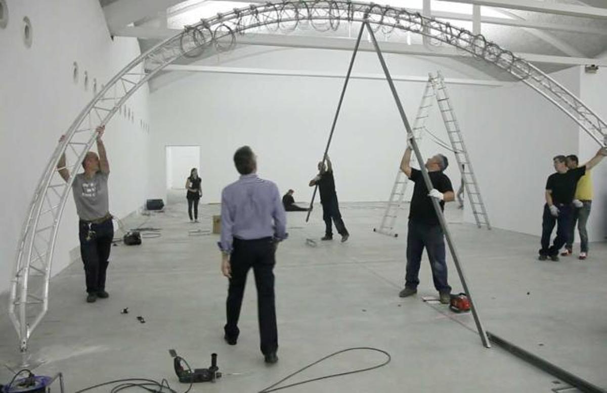 Salter reinterpreta en Laboral Centro de Arte las arquitecturas de Xenakis