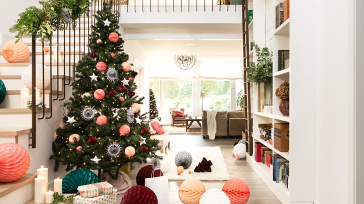 Cuatro formas originales (y muy chic) de decorar el árbol de Navidad