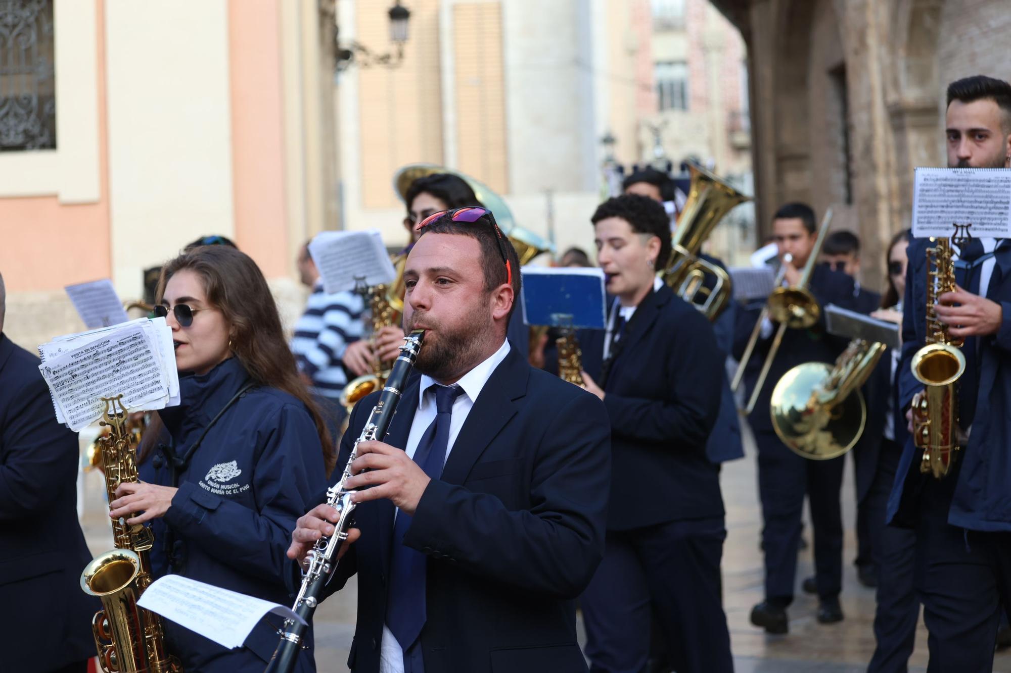 Fallas 2023 | Antología de músicos en la Ofrenda del día 17