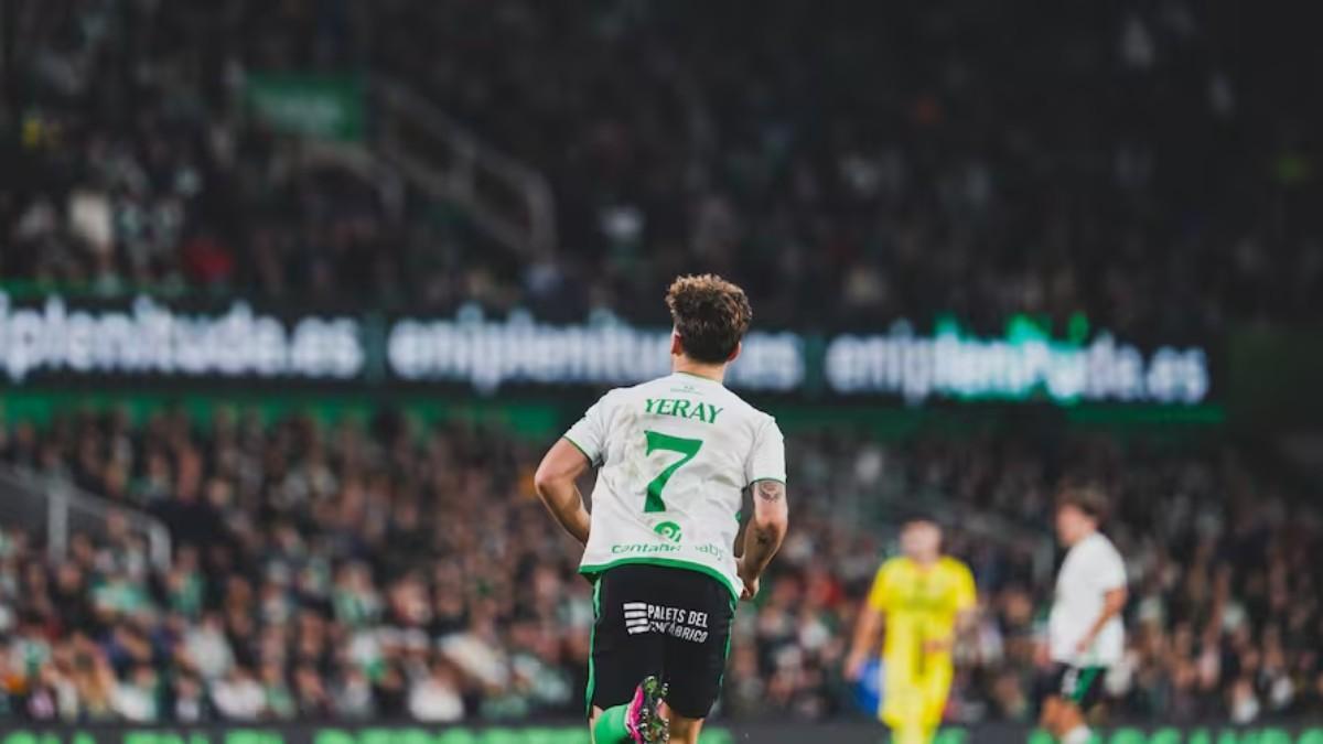 Yeray Cabanzón, en un partido con el Racing de Santander