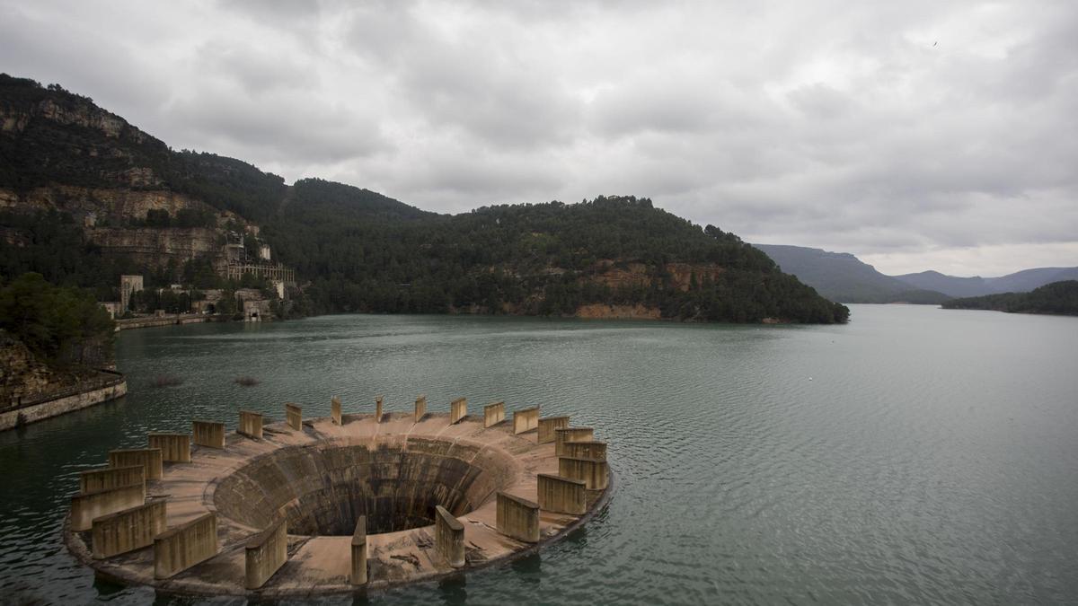 Imagen de archo del embalse de Benagéber.