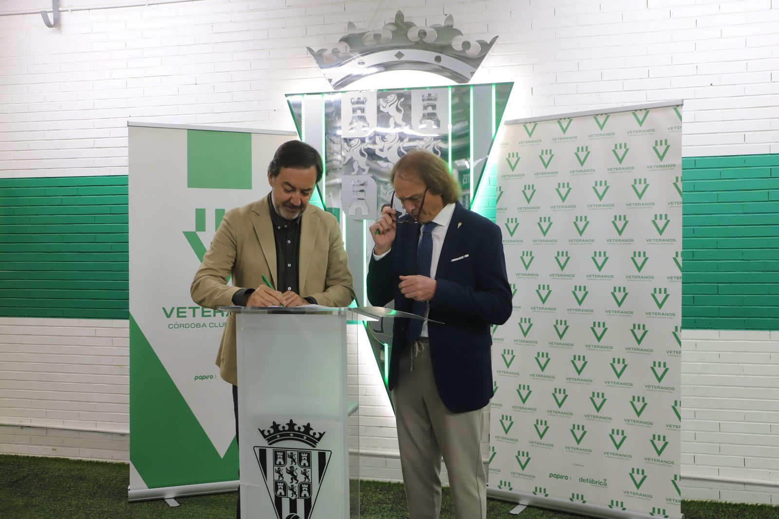 El convenio del Córdoba CF con la Asociación de Veteranos, en imágenes