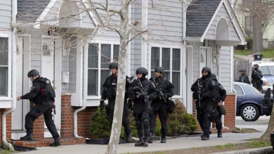 Casa por casa en busca de Dzhokhar Tsarnaev en Watertown