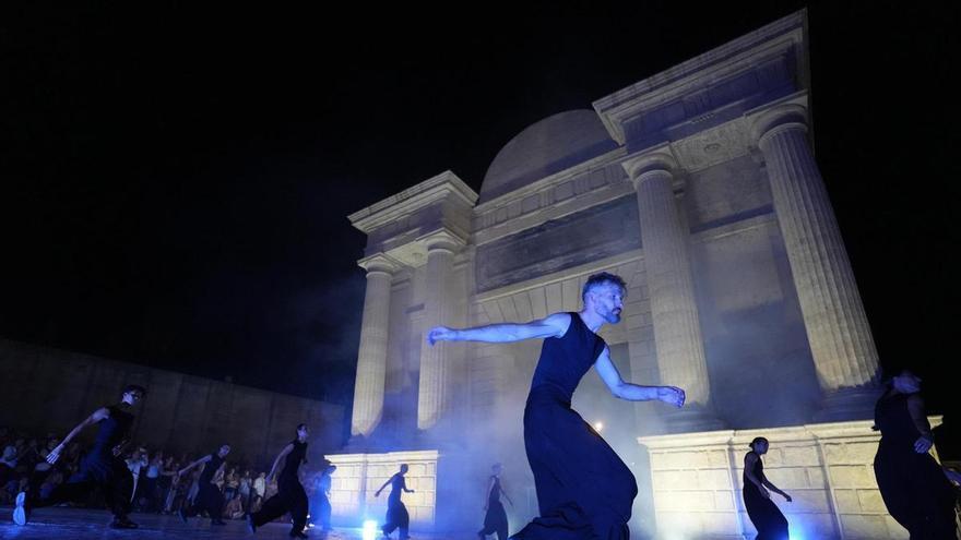 Las Noches del Patrimonio desbordan la noche cordobesa: gladiadores, castratis, Averroes y Cervantes