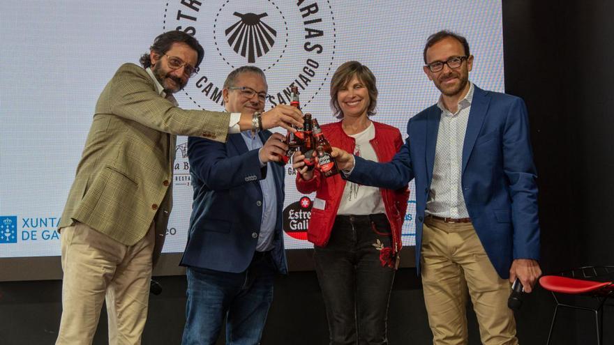 Presentación, ayer en Mega, de la cena solidaria de Estrelas no Camiño 