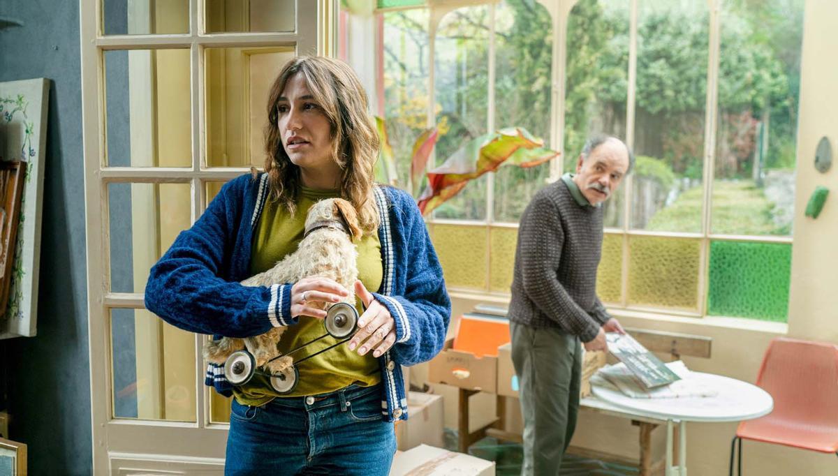 Izia Higelin y Jean Pierre Darroussin, en una imagen de Juliette en primavera Izia Higelin y Jean Pierre Darroussin, en una imagen de Juliette en primavera
