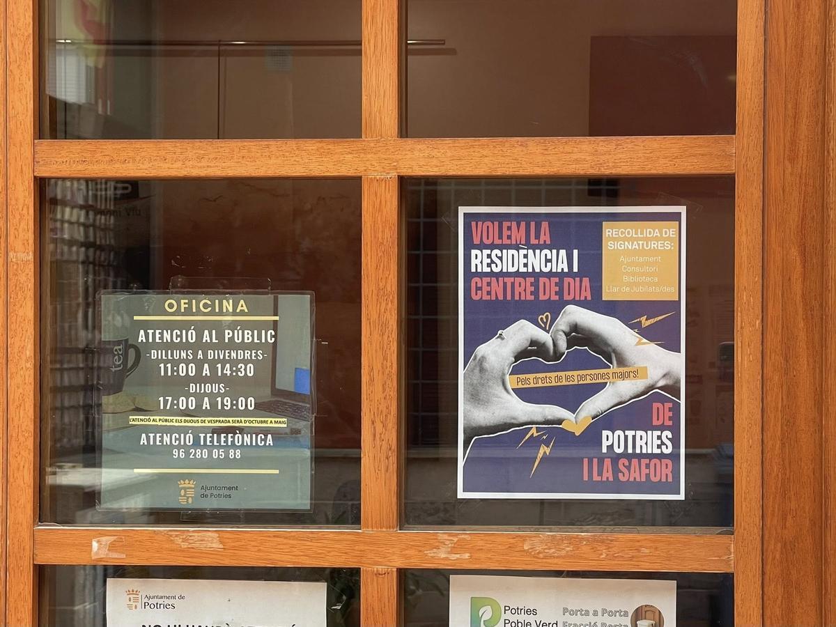 Cartel anunciador de la campaña.