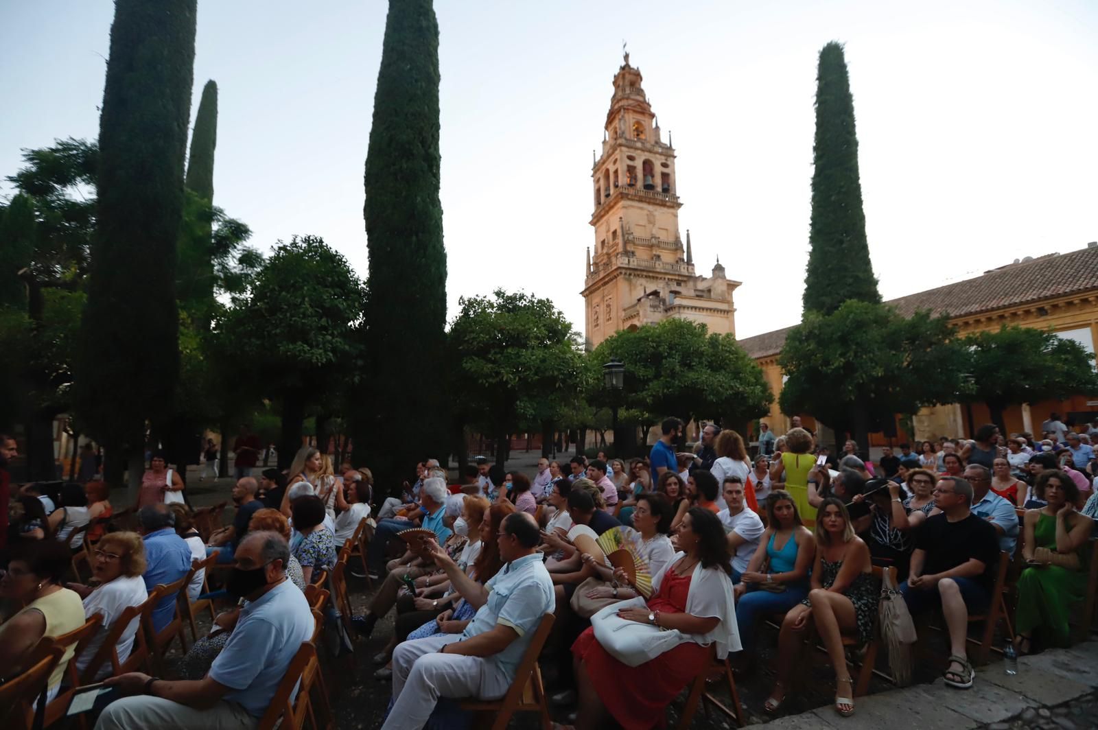 “La noche de la guitarra”, que tiene lugar en el Patio de los Naranjos de la Mezquita-Catedral.