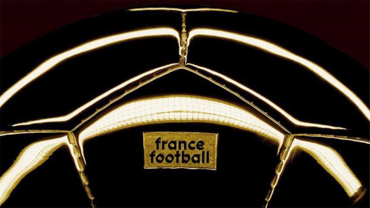 France Football es quién entrega el Balón de Oro