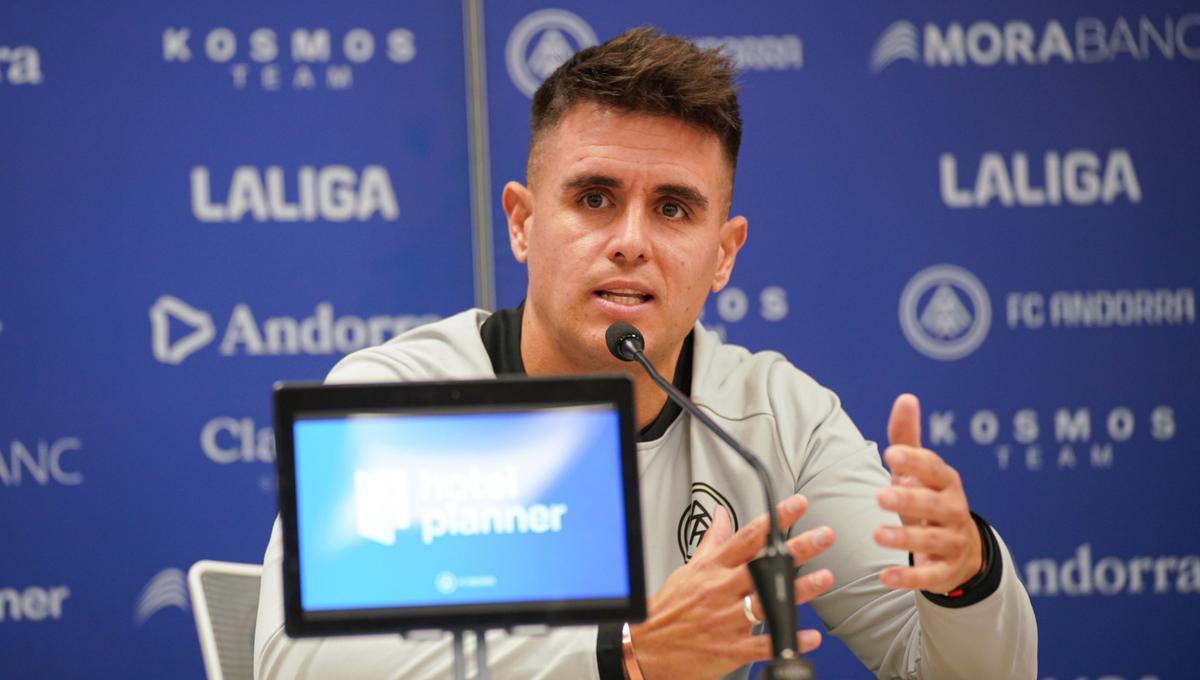 Imagen de una rueda de prensa de Carles Manso.