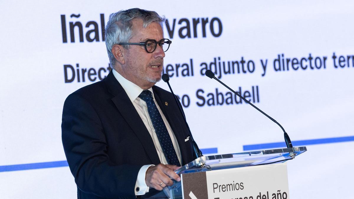 El director Territorial Norte y director general adjunto del Banco Sabadell, Iñaki Navarro, durante su intervención en la gala.