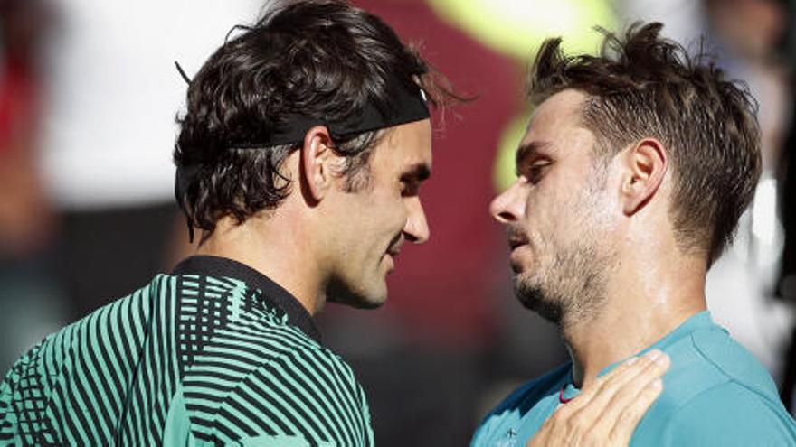 Roger Federer y Stanislas Wawrinka, tras la final en Indian Wells