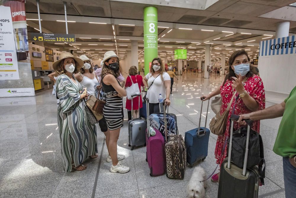 Der Flughafen Mallorca beginnt die Sommersaison