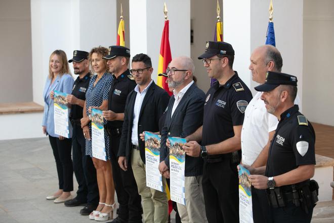 Presentación de las jornadas para reconocer el trabajo de la Policía Local en Ibiza.