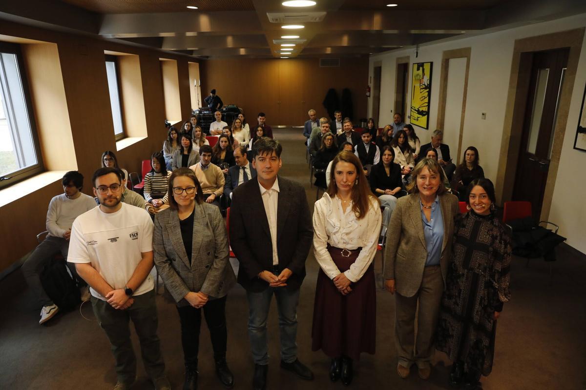 Rodrigo Martínez, Mercedes Díaz, Borja Sánchez, Cristina González, Ana María Fernández y Ángela Sánchez.