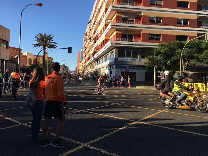 La salida de la HPS San Silvestre desde León y Cas