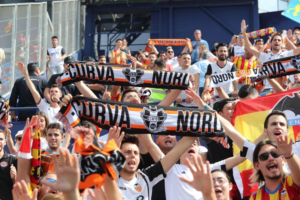 Así vive el Derbi la afición del Valencia CF