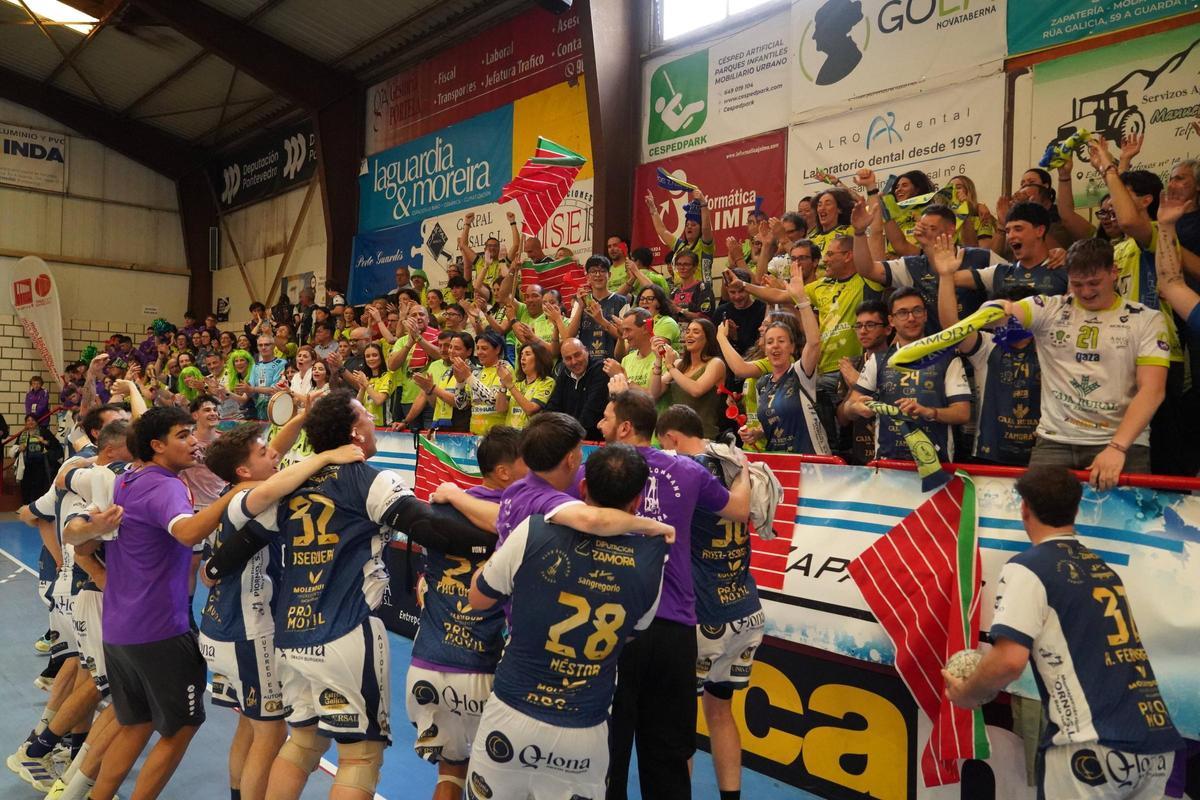 GALERÍA | Balonmano: Partido del BM Caja Rural Zamora contra el BM Romo