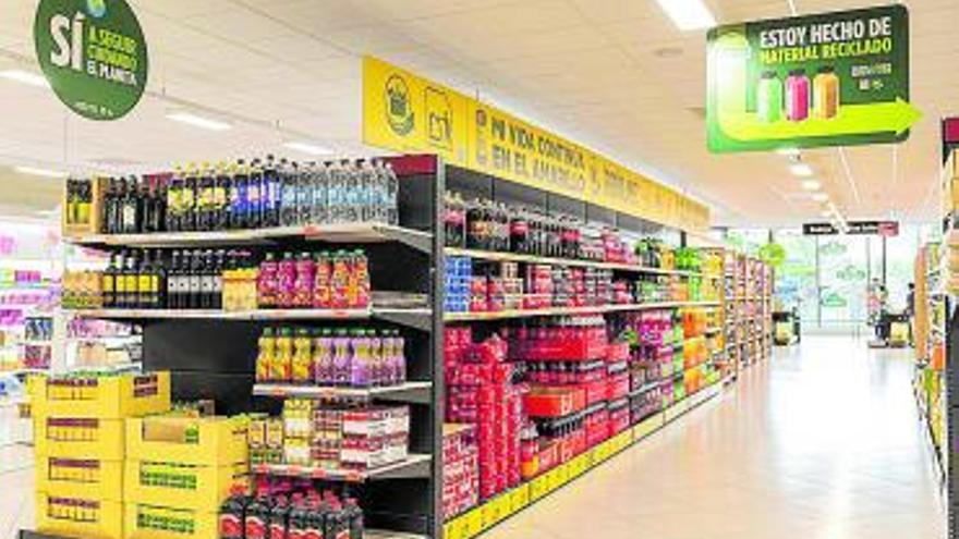 Interior de un supermercado de Mercadona. | |