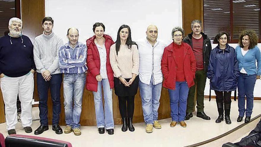 Representantes de Iniciativa pola Unión en Marín. // S.A.