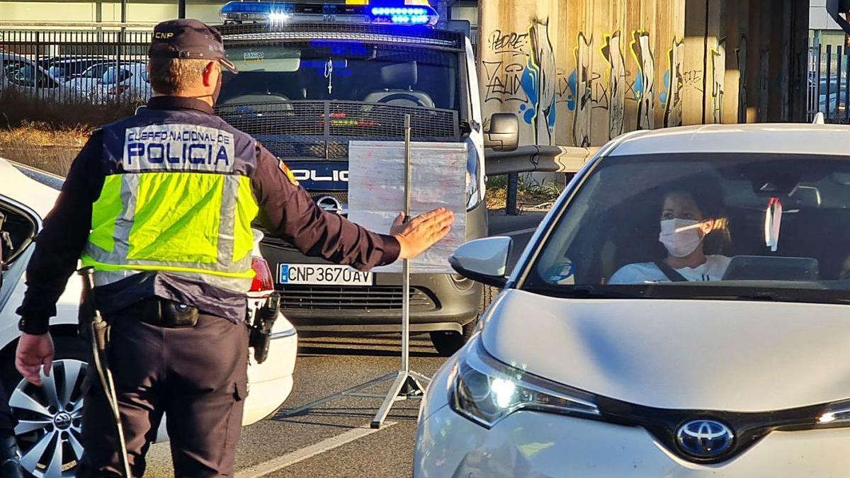 Uno de los controles que la Guardia Civil viene estableciendo en los últimos meses.