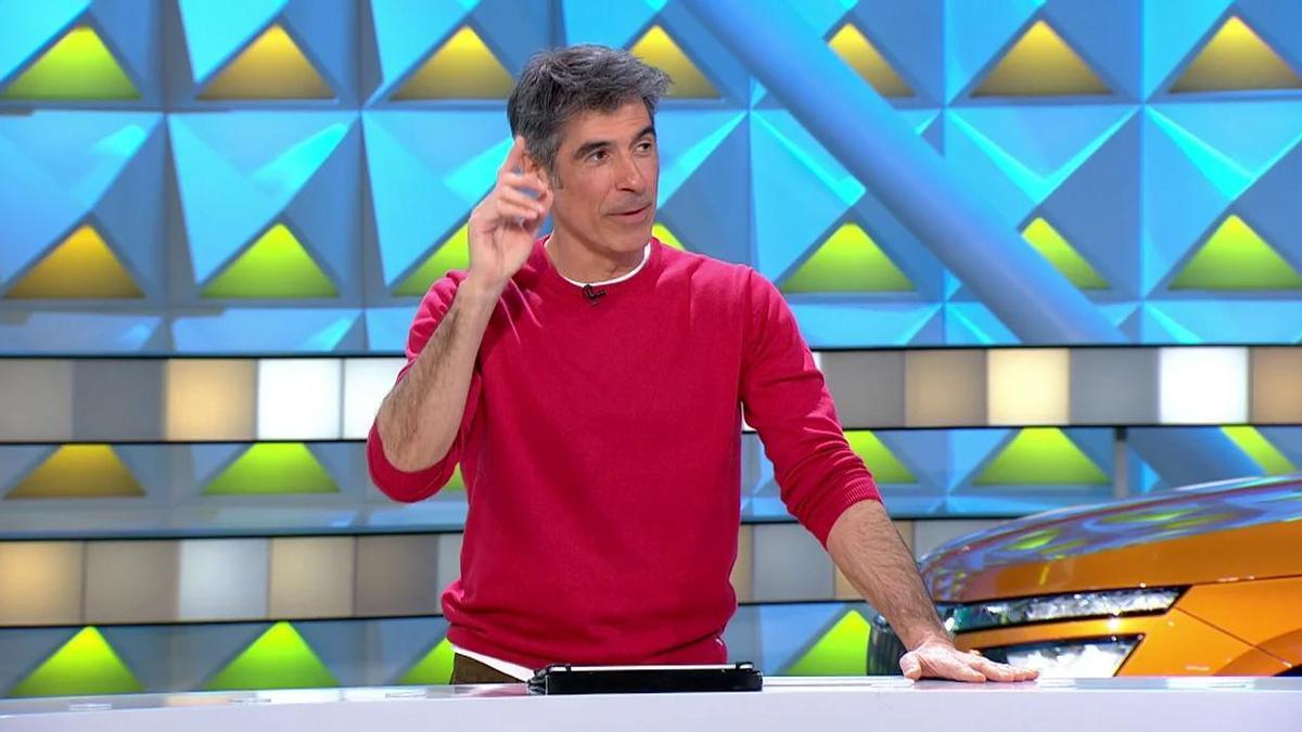 Jorge Fernández en un momento del programa La ruleta de la suerte