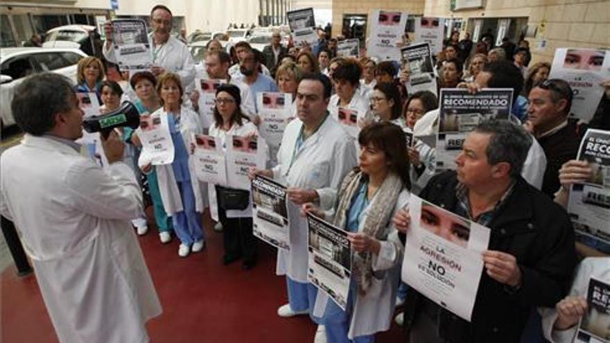 Satse denuncia un incremento en las agresiones a sanitarios del 36,7% en Córdoba